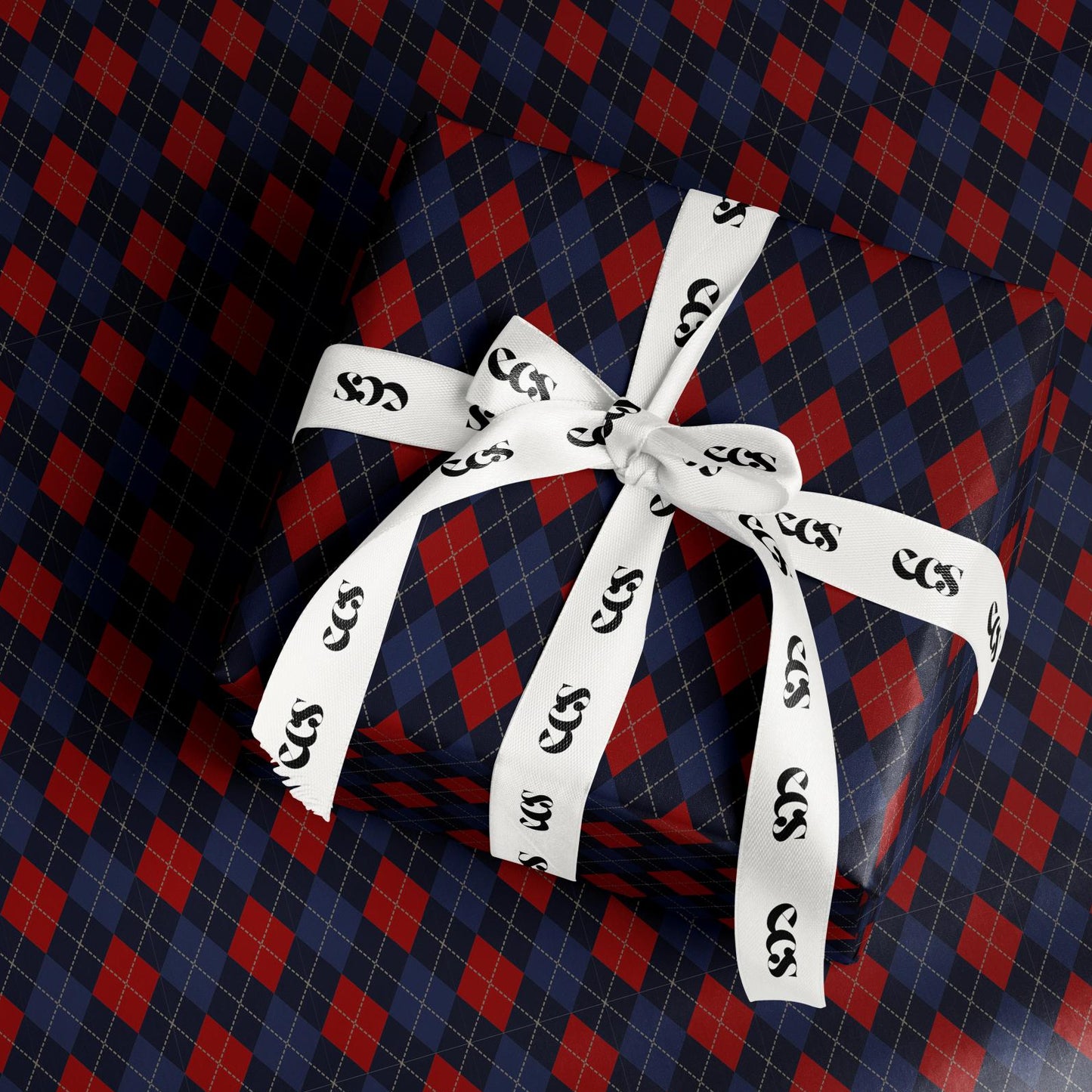 Luxury Argyle Gift Wrapping Paper, Elegant Navy & Red Plaid Wrap, Classic Christmas and Year-Round Gift Packaging