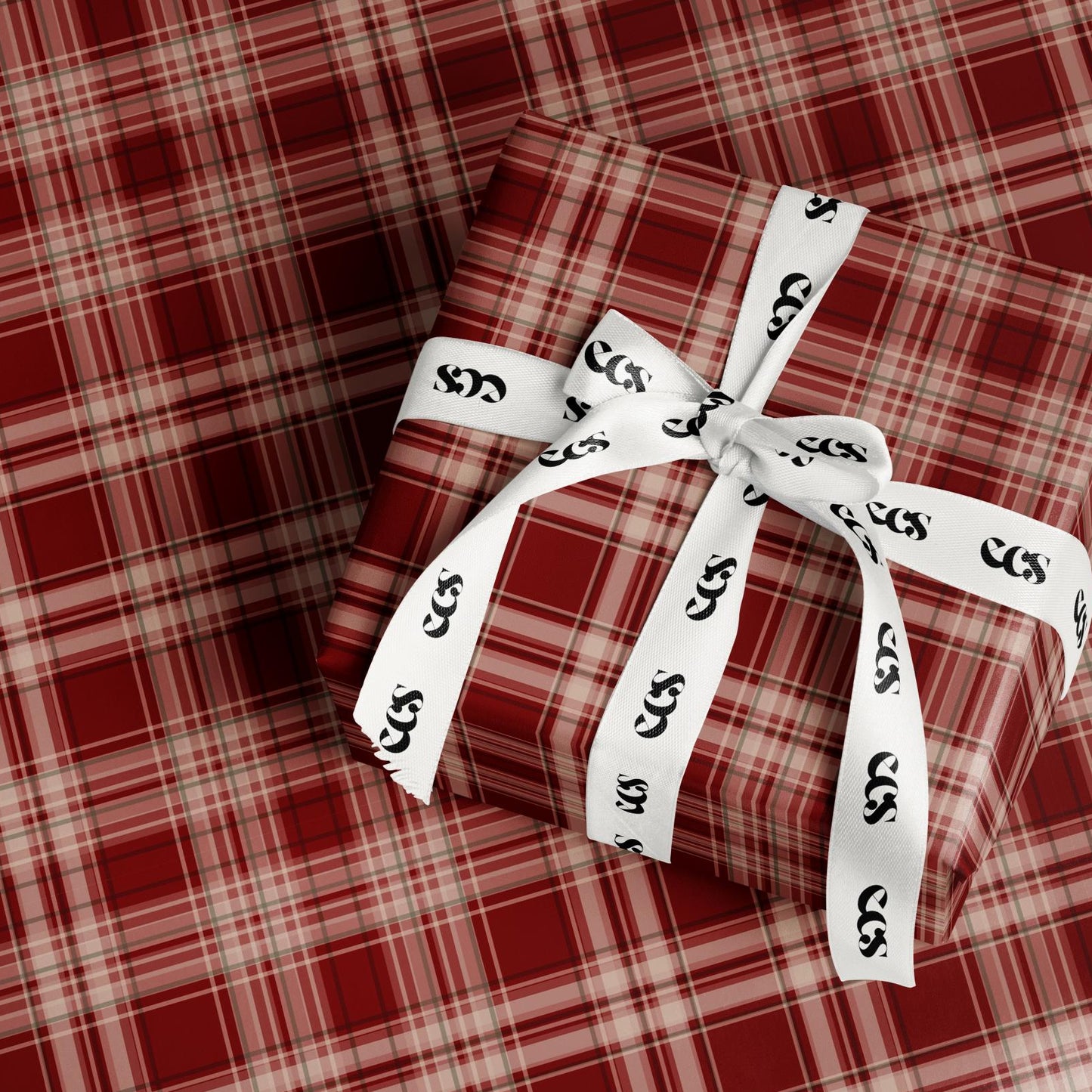 Red Tartan Plaid Wrapping Paper | Traditional Christmas Gift Wrap